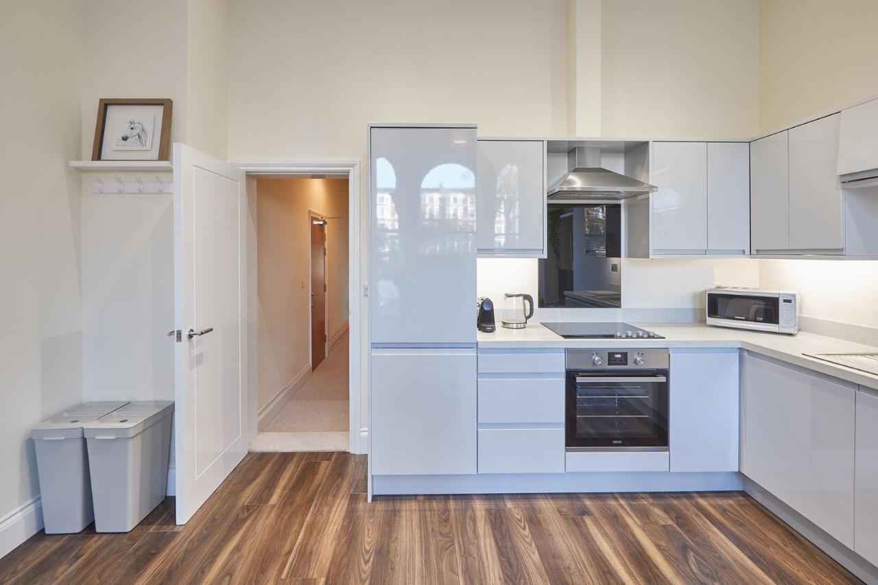 Host & Stay - South Cliff Apartment Scarborough Bagian luar foto