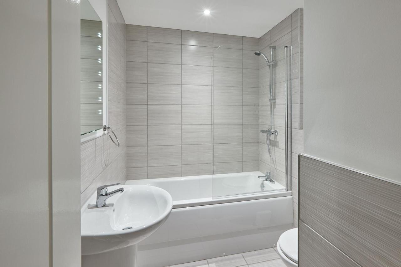 Host & Stay - South Cliff Apartment Scarborough Bagian luar foto